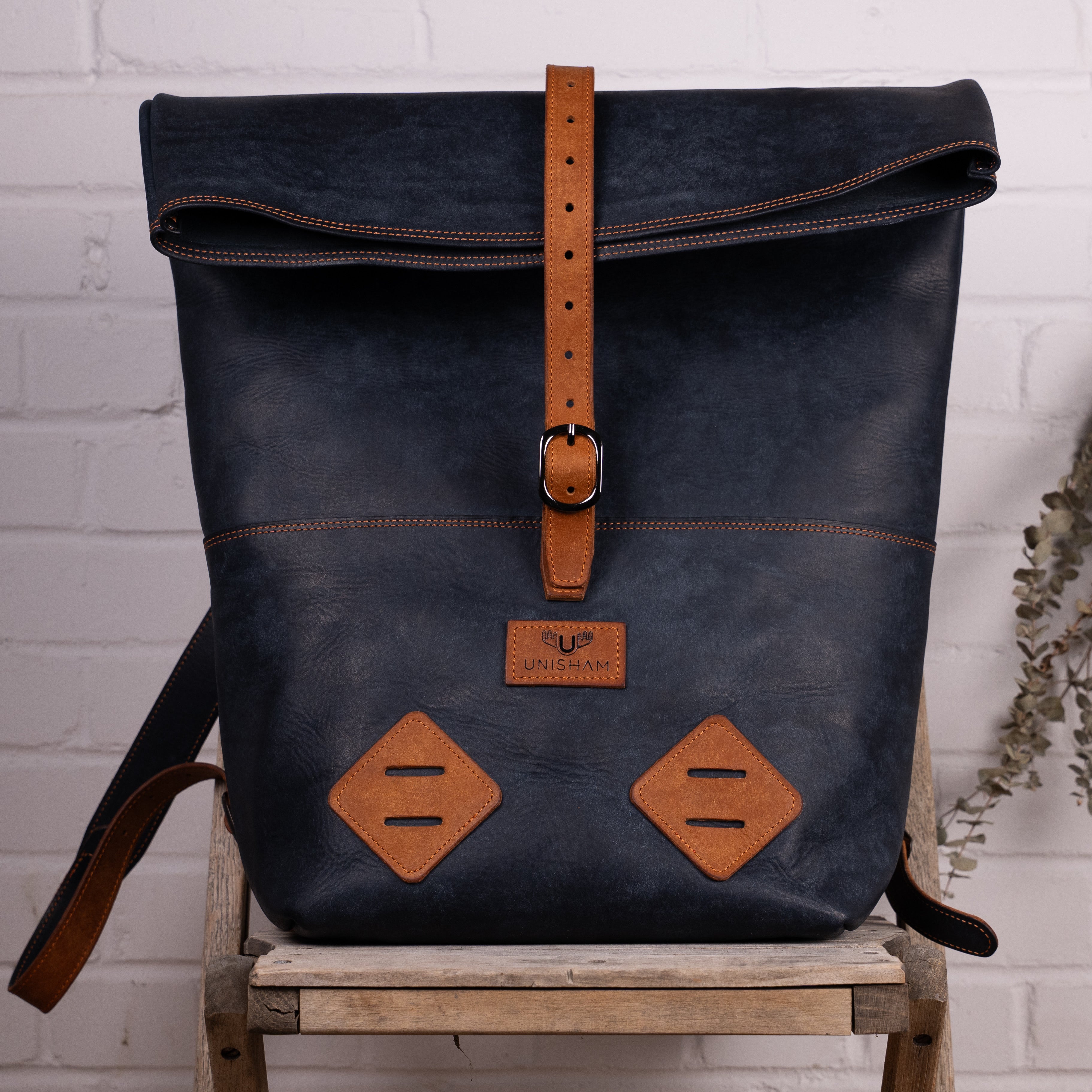 Sac à dos en cuir, roll top, fait main - Unisham