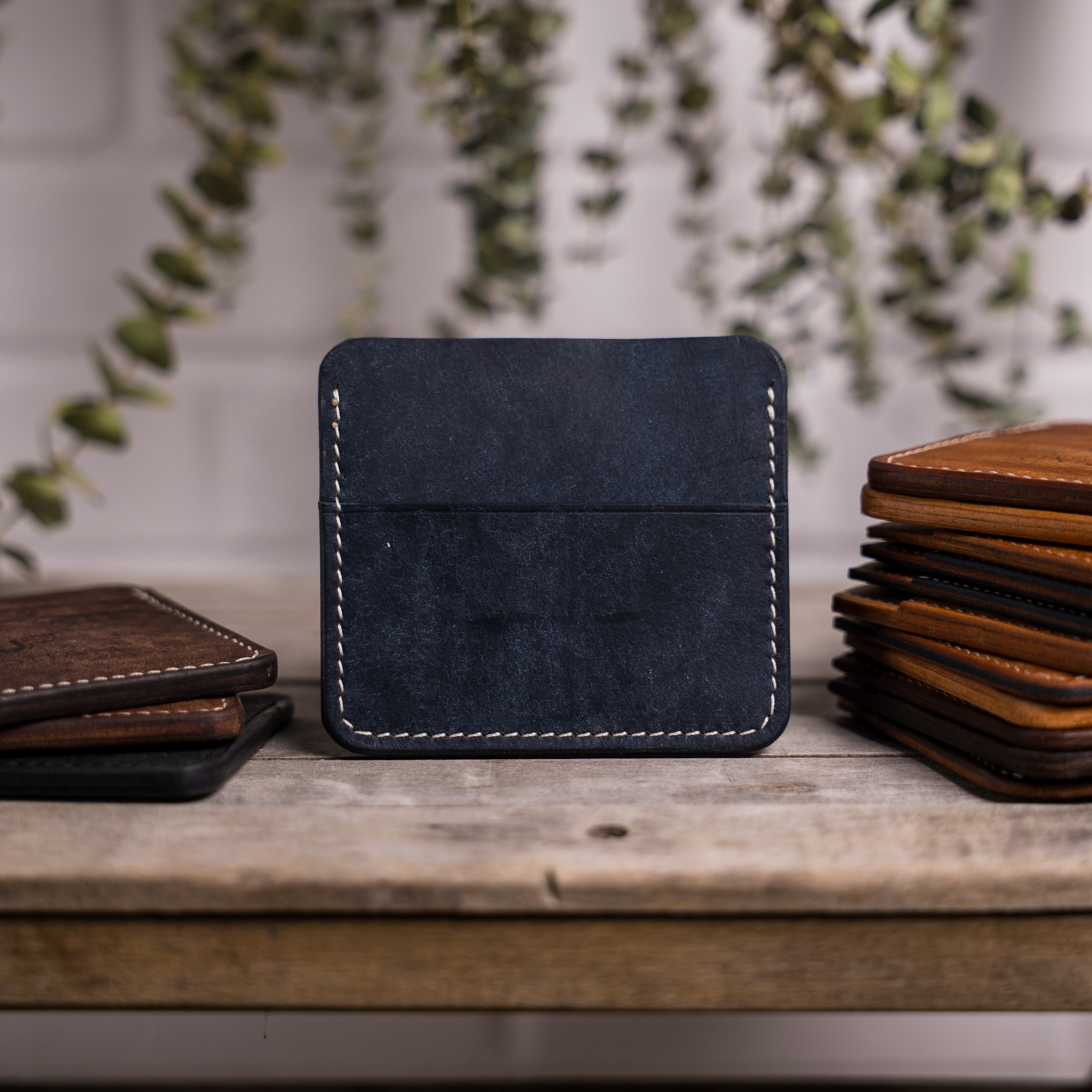 Porte-carte en cuir fait main - Unisham